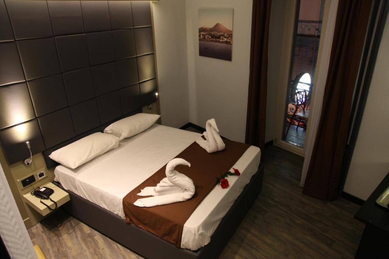 Dolce Vita Rooms & Breakfast Nápoles Exterior foto